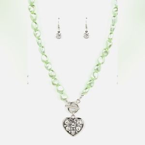 BEADED PEARL HEART NECKLACE